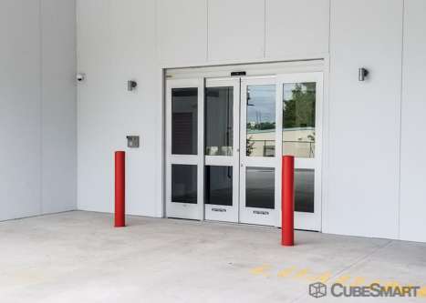 CubeSmart Self Storage | 12709 E Colonial Dr, Orlando, FL 32826, USA | Phone: (321) 209-6475