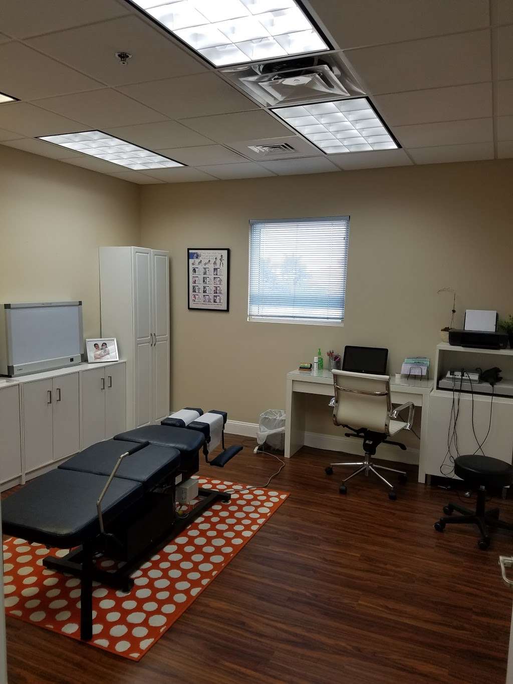 Dynamic Chiropractic Center | 14680 SW 8th St #215, Miami, FL 33184, USA | Phone: (305) 221-4949