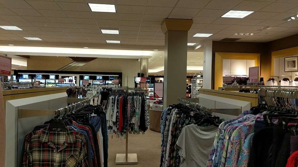 Dillards | 309 W Farm to Market Rd 1382, Cedar Hill, TX 75104, USA | Phone: (972) 293-0868