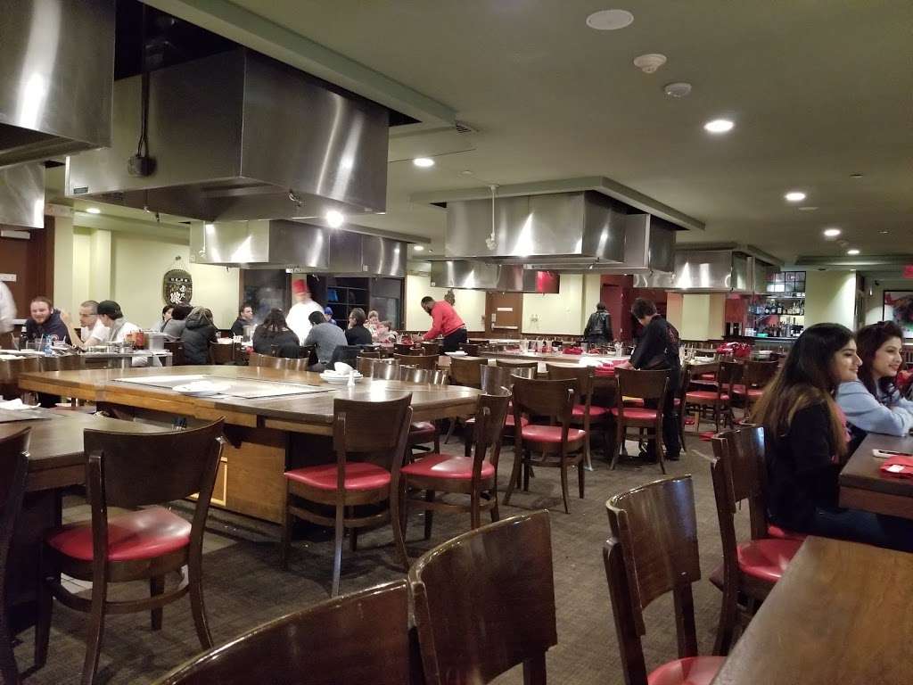 Benihana | 2105 Northern Blvd, Manhasset, NY 11030 | Phone: (516) 627-3400