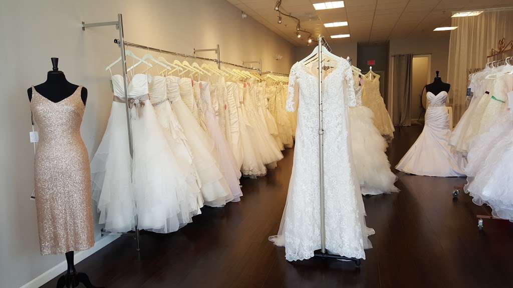 White Orchid Bridal | 12420 Archer Ave, Lemont, IL 60439 | Phone: (630) 257-2774