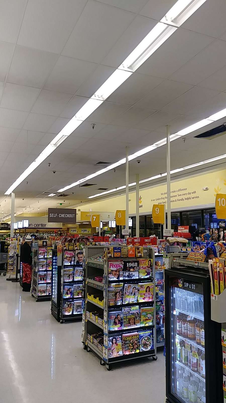 Giant Food | 8665 Philadelphia Rd, Baltimore, MD 21237, USA | Phone: (410) 687-1007