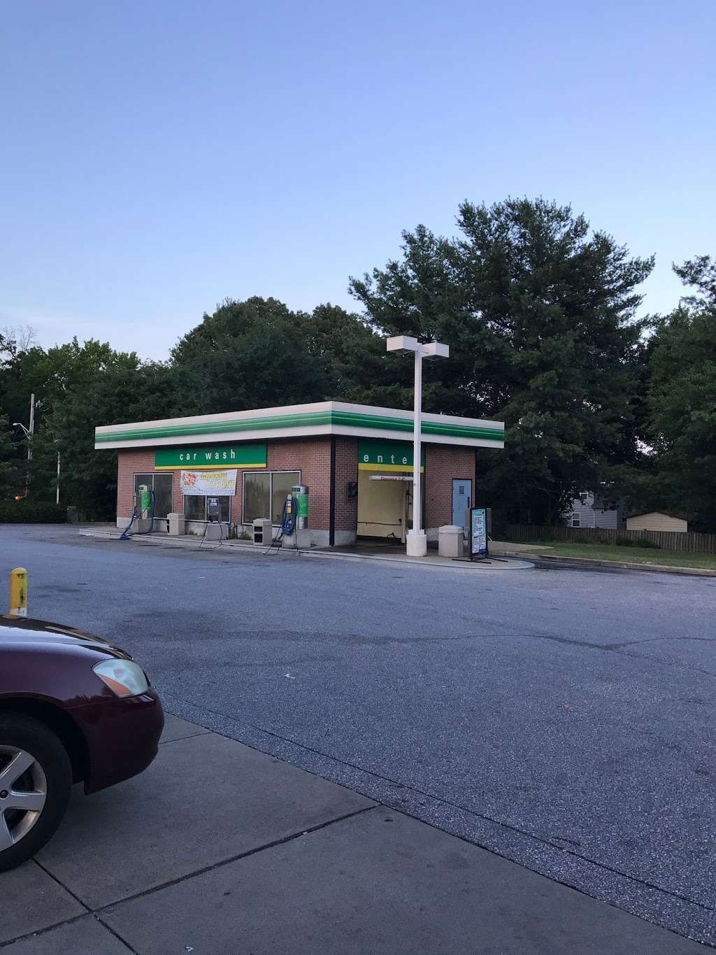 BP | Prince George Street, 13701 Washington Blvd, Laurel, MD 20707, USA | Phone: (301) 776-9388