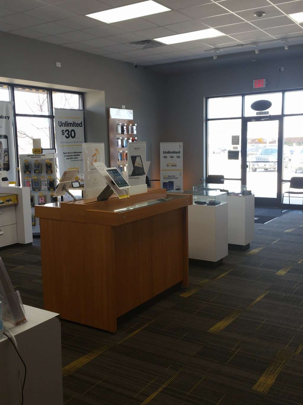 Sprint Store | 2207 US-12, Spring Grove, IL 60081 | Phone: (815) 675-2477