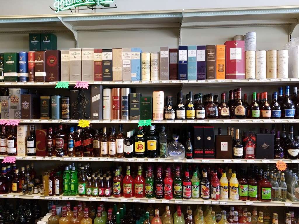 T&V Liquors | 12355 Hagen Ranch Rd #605, Boynton Beach, FL 33437 | Phone: (561) 413-2673