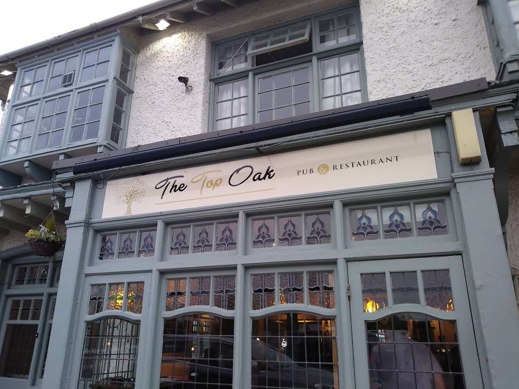 Top Oak Restaurant & Pub Essex Venue Hire Stapleford Abbotts | Oak Hill Rd, Stapleford, Romford RM4 1JL, UK | Phone: 01708 741861