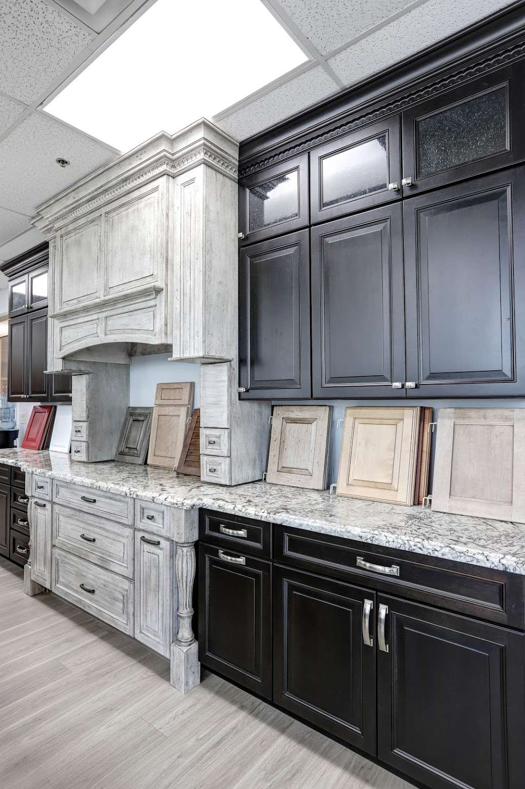 USA Cabinets and Granite | 9700 N 91st Ave Suite 114, Peoria, AZ 85345, USA | Phone: (623) 233-5200