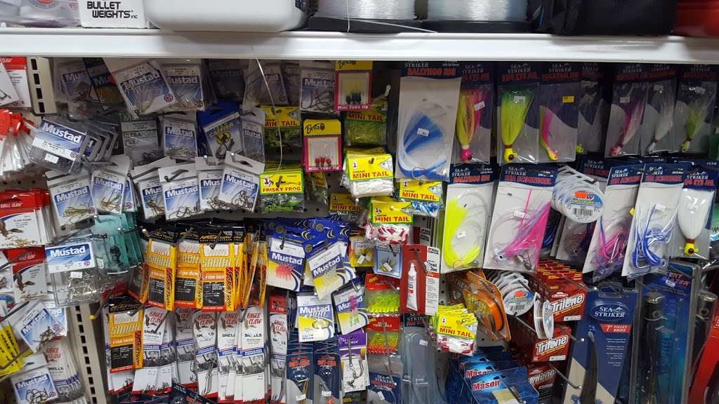 Bait N Tackle | 14745 Southern Blvd, Loxahatchee, FL 33470, USA | Phone: (561) 791-1760