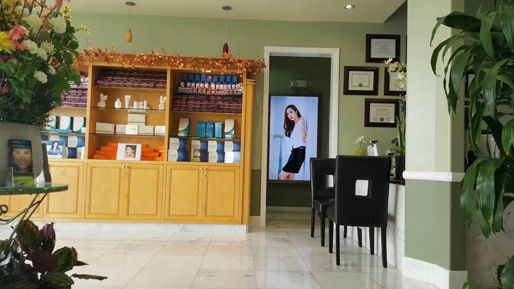STRUONG COSMETIC | 15643 Brookhurst St, Westminster, CA 92683, USA | Phone: (714) 839-9999
