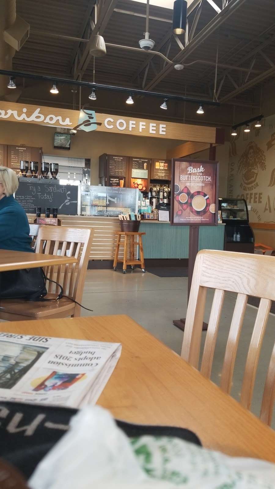 Caribou Coffee | 205 N Belt Hwy, St Joseph, MO 64506 | Phone: (816) 232-3306