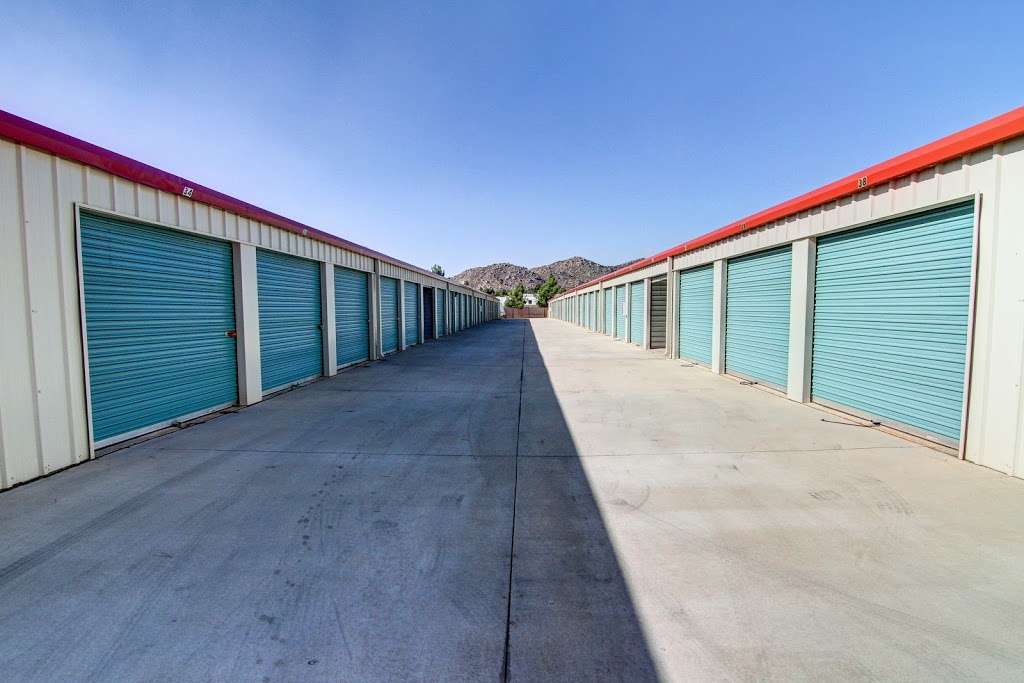 StaxUP Storage - Homeland | 30630 CA-74, Homeland, CA 92548, USA | Phone: (951) 777-0241