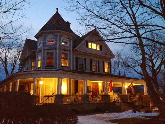 Whistling Swan Inn | 110 Main St, Stanhope, NJ 07874, USA | Phone: (973) 347-6369