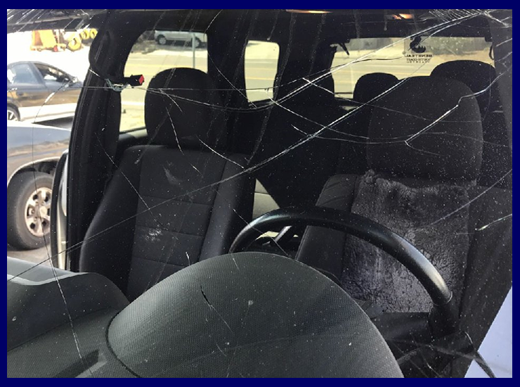 Payless Auto Glass | 8839 Winter Gardens Blvd #3, Lakeside, CA 92040, USA | Phone: (619) 443-7601