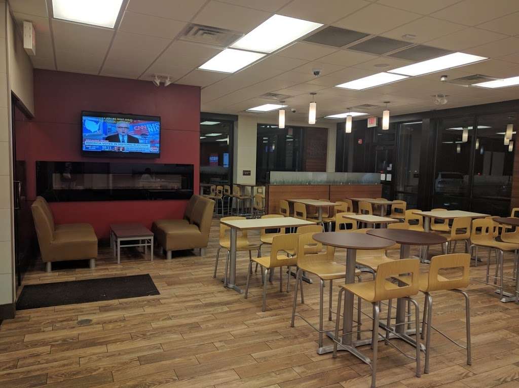 Wendys | 69 Newbury St, Peabody, MA 01960 | Phone: (978) 535-7505