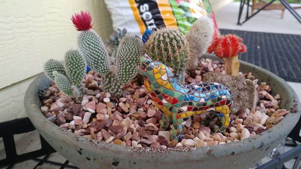 The Ceramic and Pottery Center | 900 HWY 3 N, League City, TX 77573, USA | Phone: (281) 332-4490