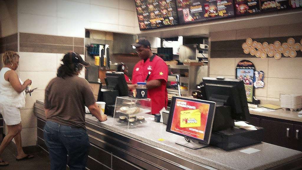 Carls Jr. | 8800 S Polk St, Dallas, TX 75232, USA | Phone: (972) 228-1840