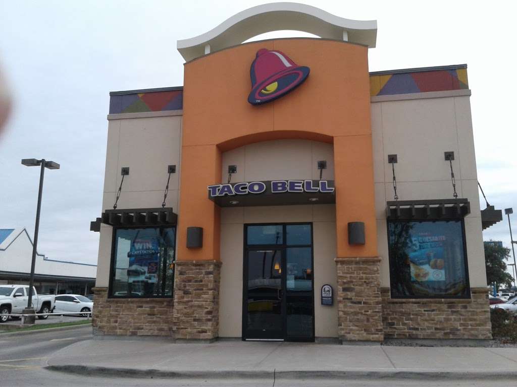 Taco Bell | 1025 W Airport Fwy, Irving, TX 75062, USA | Phone: (972) 252-2542