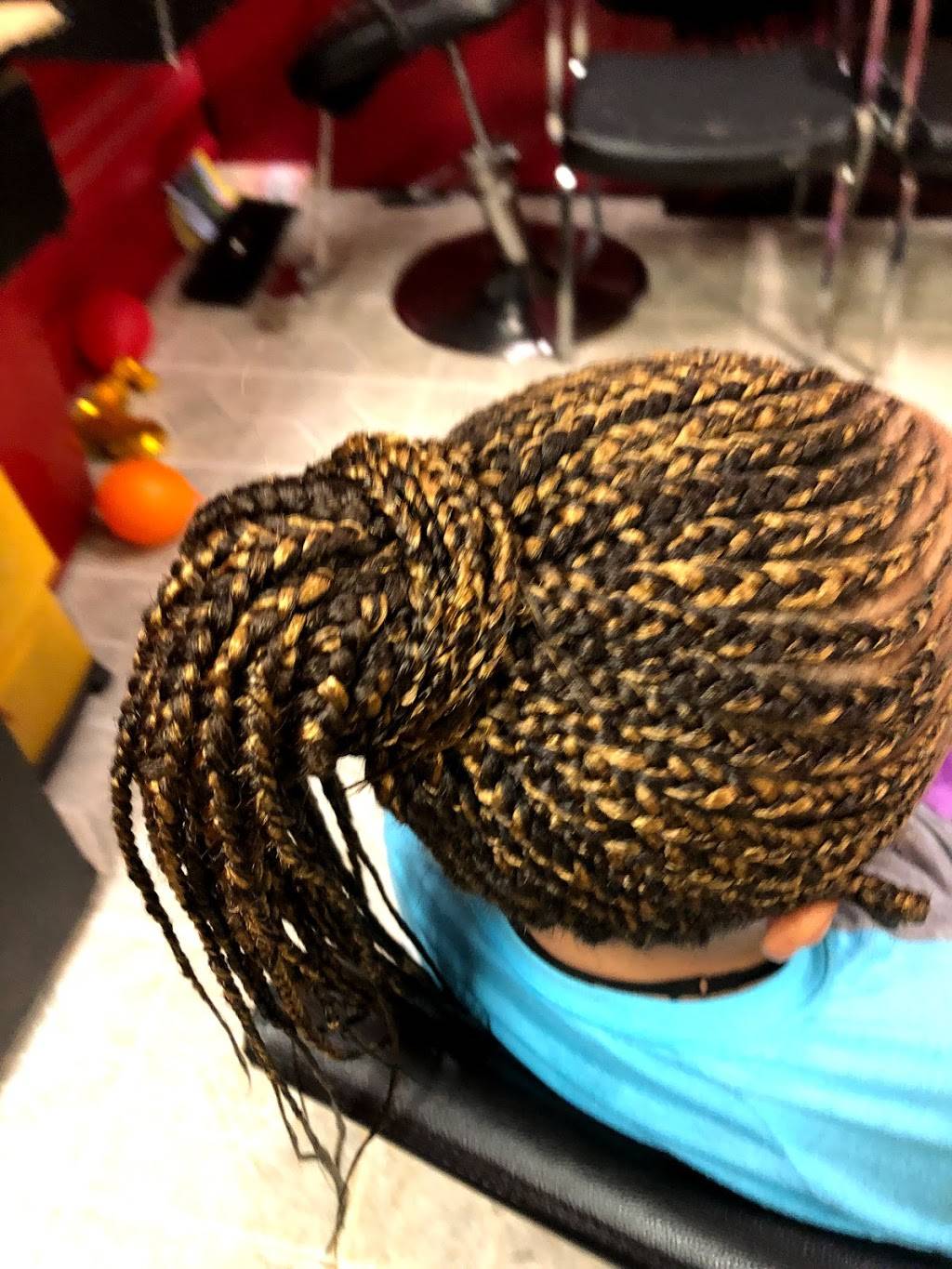 Khadim African Hair Braiding | 6249 E 21st St N #104, Wichita, KS 67208, USA | Phone: (316) 618-0515