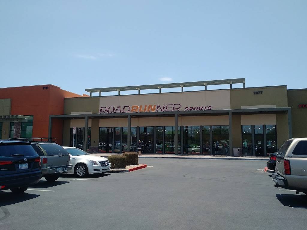 Road Runner Sports | 7077 E Mayo Blvd, Phoenix, AZ 85054, USA | Phone: (480) 513-1774