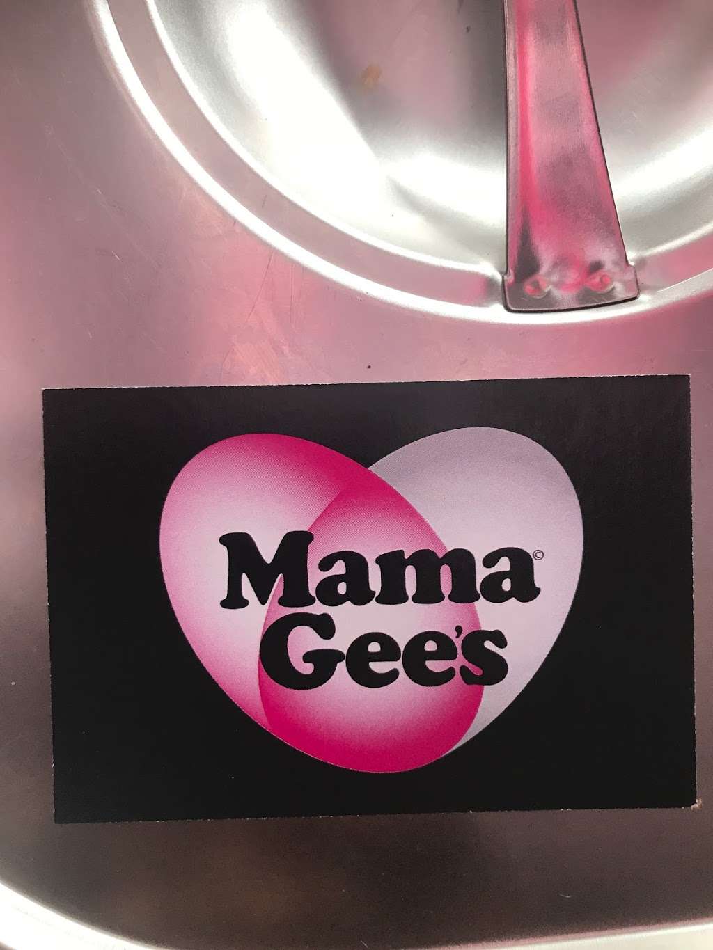 Mama Gee’s Pop Up Kitchen | 20 Hazellville Rd, London N19 3LP, UK | Phone: 07952 290444