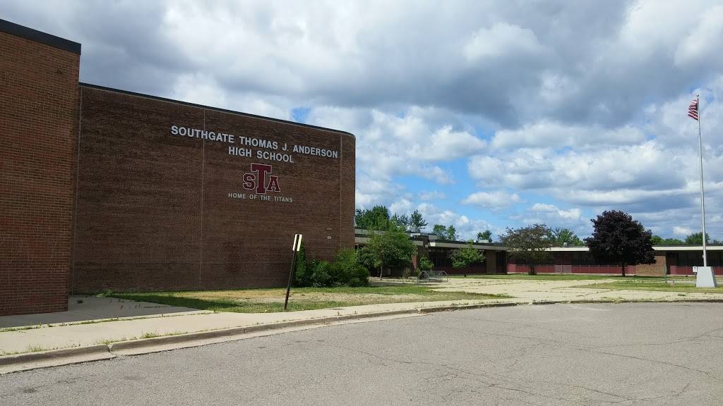 Southgate Anderson High School | 15475 Leroy St, Southgate, MI 48195, USA | Phone: (734) 246-4611