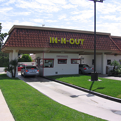 In-N-Out Burger | 9858 Balboa Blvd, Northridge, CA 91325, USA | Phone: (800) 786-1000