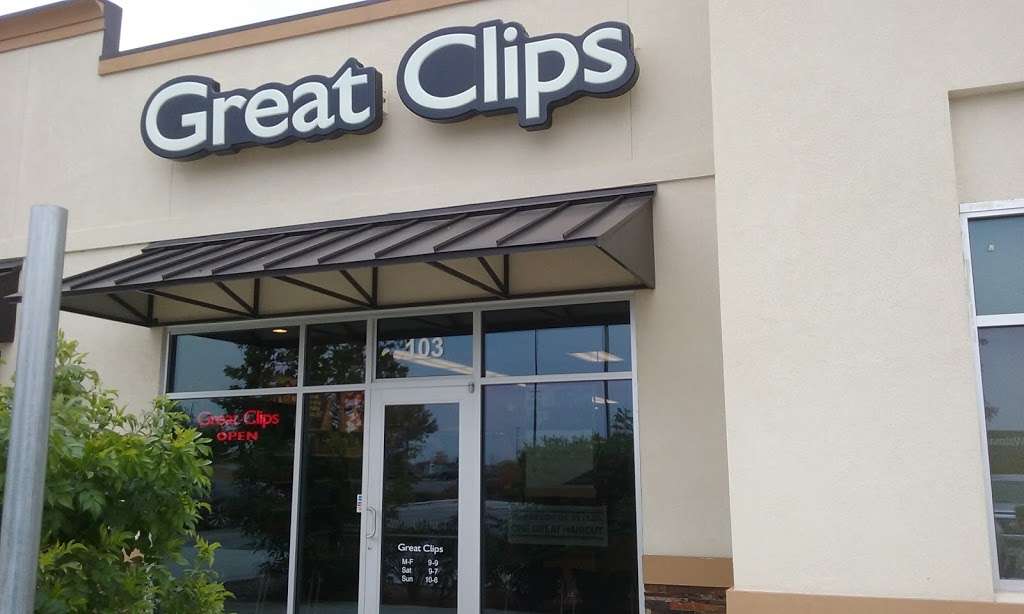 Great Clips | 8526 Interstate 35 Access Rd Ste 103, San Antonio, TX 78211 | Phone: (210) 616-4139