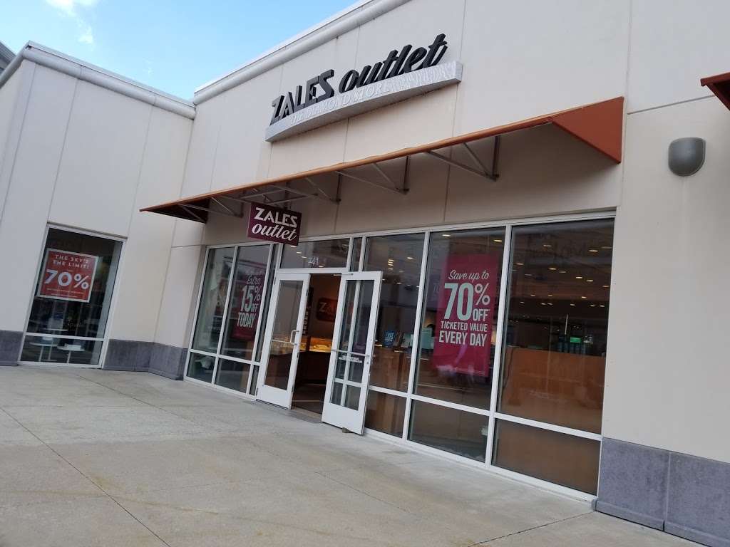 Zales Outlet | 18 Lightcap Rd, Linfield, PA 19468 | Phone: (610) 323-8187