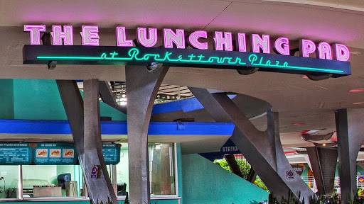 The Lunching Pad | 1180 Seven Seas Drive, Orlando, FL 32836, USA | Phone: (407) 939-3463