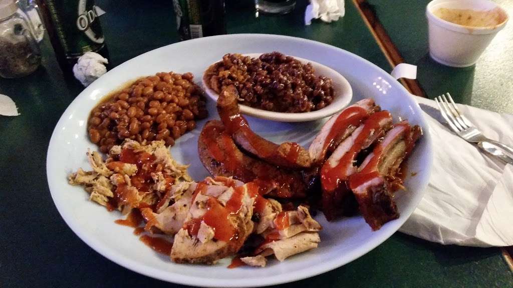 The Bullpen | 1014 Johnson St, Streator, IL 61364, USA | Phone: (815) 510-9465