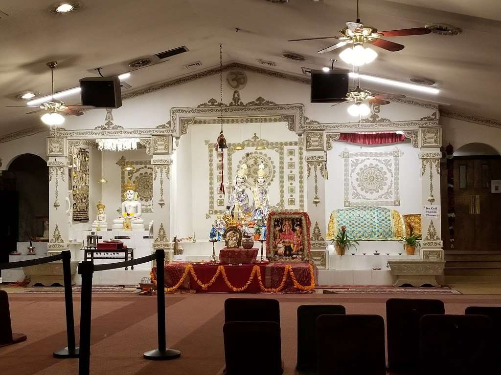 Hindu Temple Society | 4200 Airport Rd, Allentown, PA 18109, USA | Phone: (484) 616-9001