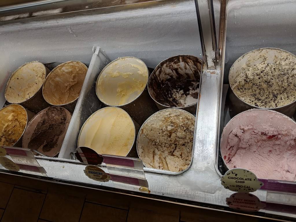 Baskin-Robbins | 1922 Flatbush Ave, Brooklyn, NY 11210, USA | Phone: (718) 758-0002