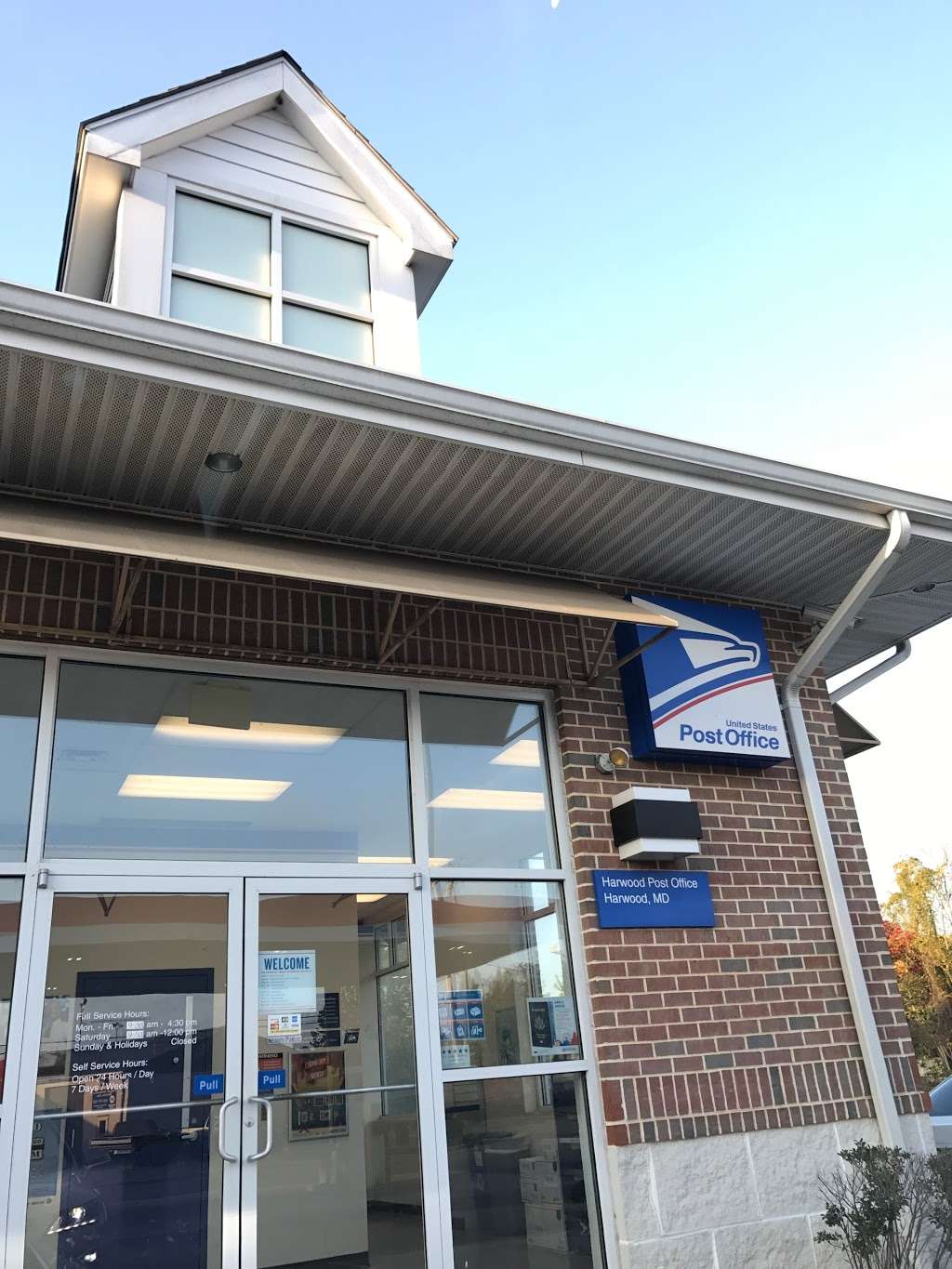 United States Postal Service | 4450 Solomons Island Rd, Harwood, MD 20776 | Phone: (800) 275-8777