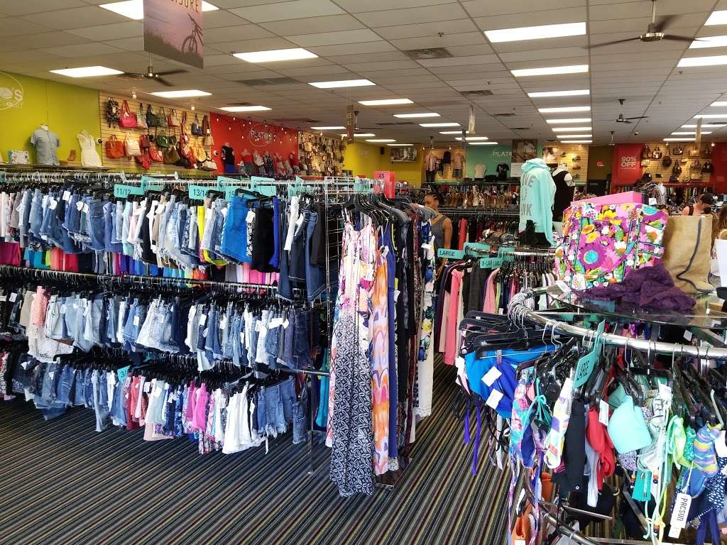 Platos Closet - Overland Park, KS | 11608 W 135th St, Overland Park, KS 66221, USA | Phone: (913) 631-1000