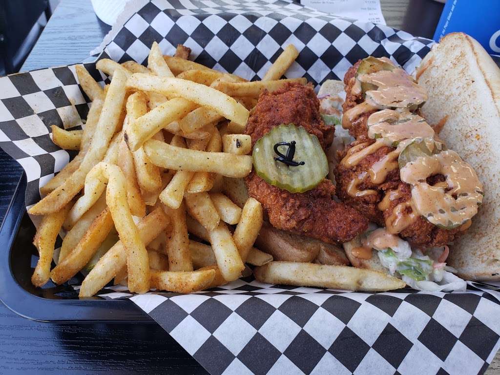 Hells Chicken | 8666 Foothill Blvd, Sunland-Tujunga, CA 91040, USA | Phone: (818) 352-0352