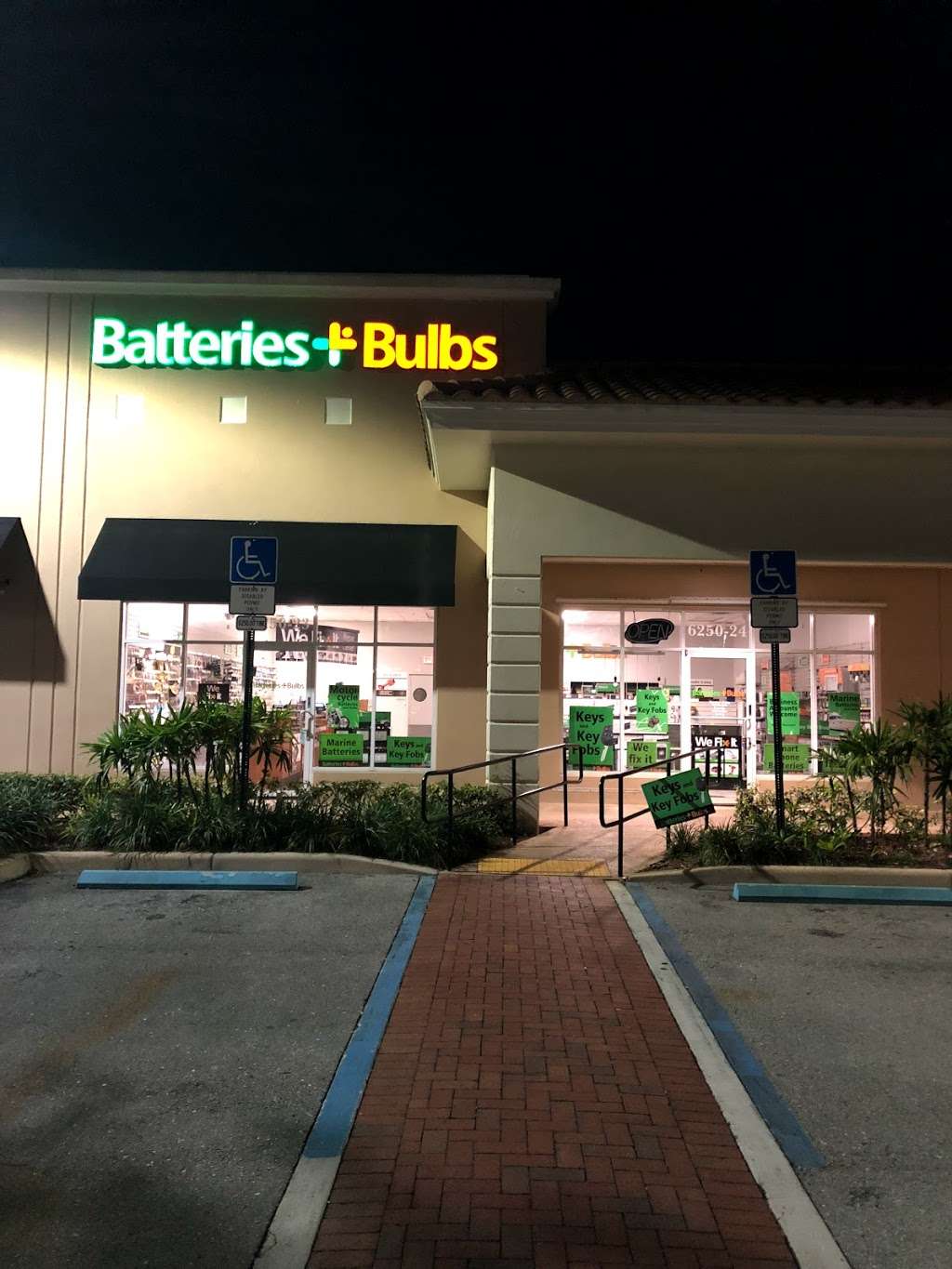 Batteries Plus Bulbs | 6250 Lantana Rd Suite 23, Lake Worth, FL 33463, USA | Phone: (561) 304-0707