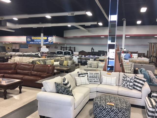 Louisville Overstock Furniture Warehouse | 1050 E Lewis and Clark Pkwy, Clarksville, IN 47129, USA | Phone: (502) 365-9922