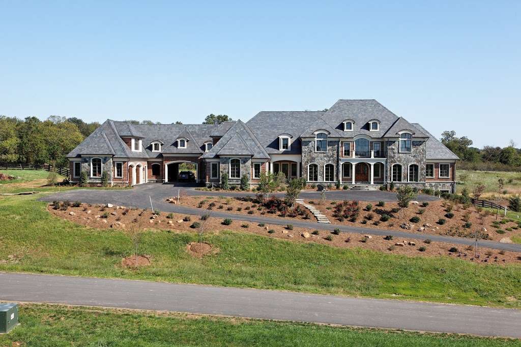 Creighton Enterprises Custom Homes | 41194 Grenata Preserve Pl, Leesburg, VA 20175, USA | Phone: (703) 443-9305