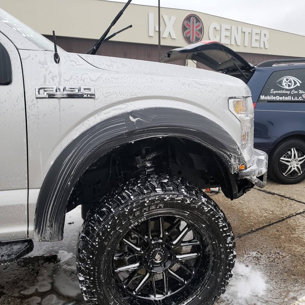 EyeCatching Mobile Car Wash And Detail LLC. | We mobile we come to you we also sevrve in warren, Bedford, OH 44146, USA | Phone: (216) 233-7855
