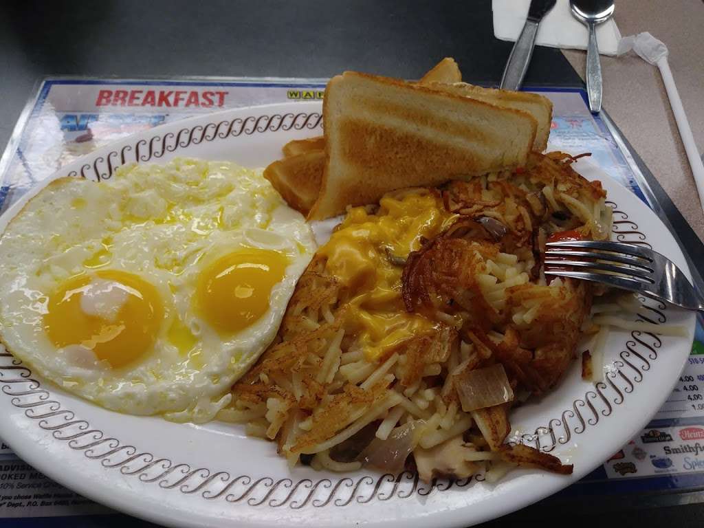 Waffle House | 3309 Queen City Dr, Charlotte, NC 28208, USA | Phone: (704) 399-5207