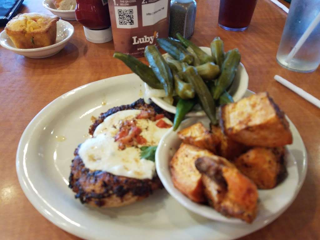 Lubys | 485 S Mason Rd, Katy, TX 77450, USA | Phone: (281) 492-2016