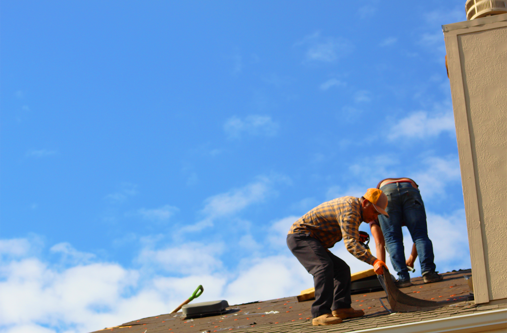 Vested Roofing Services | 6912 Sweet Sue Ln, Dallas, TX 75241, USA | Phone: (214) 334-2954