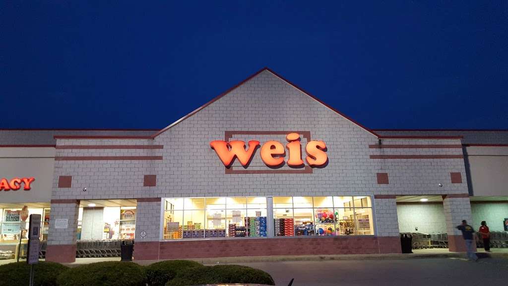 Weis Markets | 5360 Lincoln Hwy, Gap, PA 17527, USA | Phone: (717) 442-8784