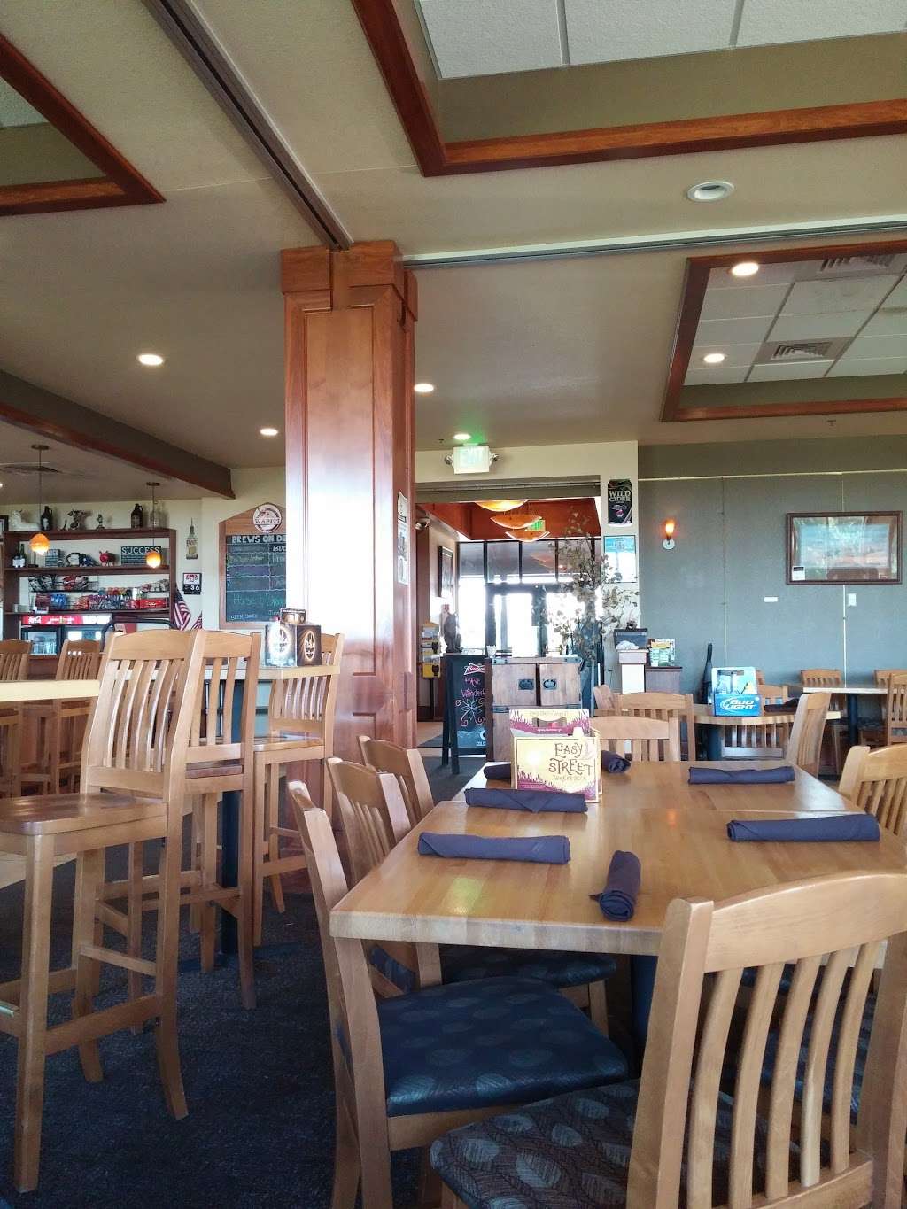 The Wapiti Colorado Pub | 701 Clubhouse Dr, Loveland, CO 80537, USA | Phone: (970) 635-1985