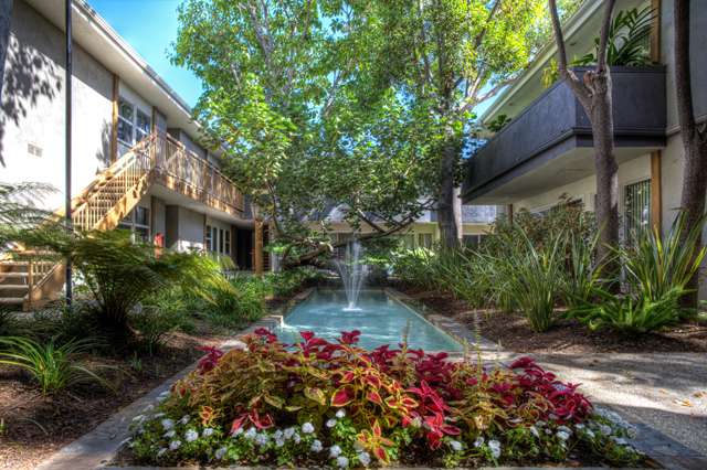 West Park Village Apartments Homes | 11400 Rochester Ave, Los Angeles, CA 90025, USA | Phone: (310) 477-6371