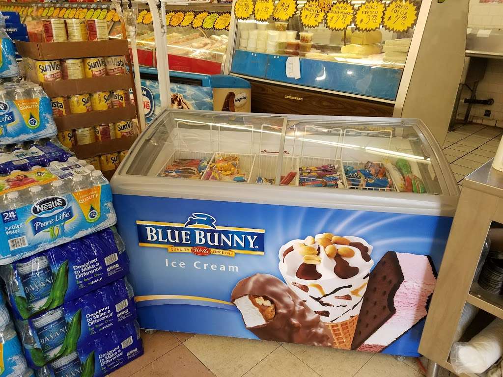 ARCO | 9241 Limonite Ave, Jurupa Valley, CA 92509, USA | Phone: (760) 396-9260