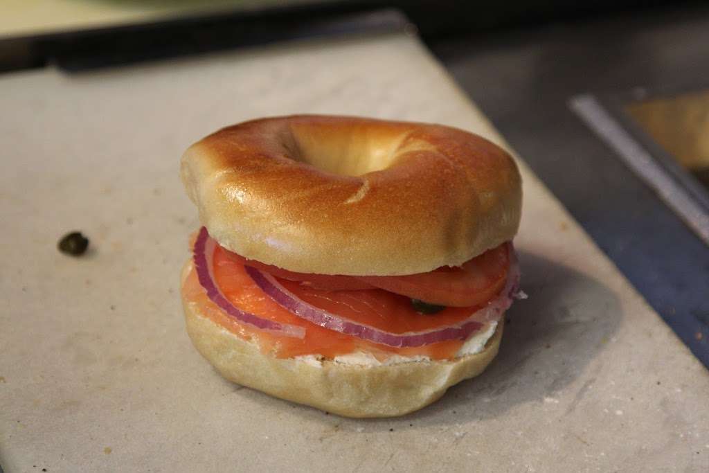 Hot Bagels Abroad | 150 Valley Rd A, Montclair, NJ 07042 | Phone: (973) 655-0400