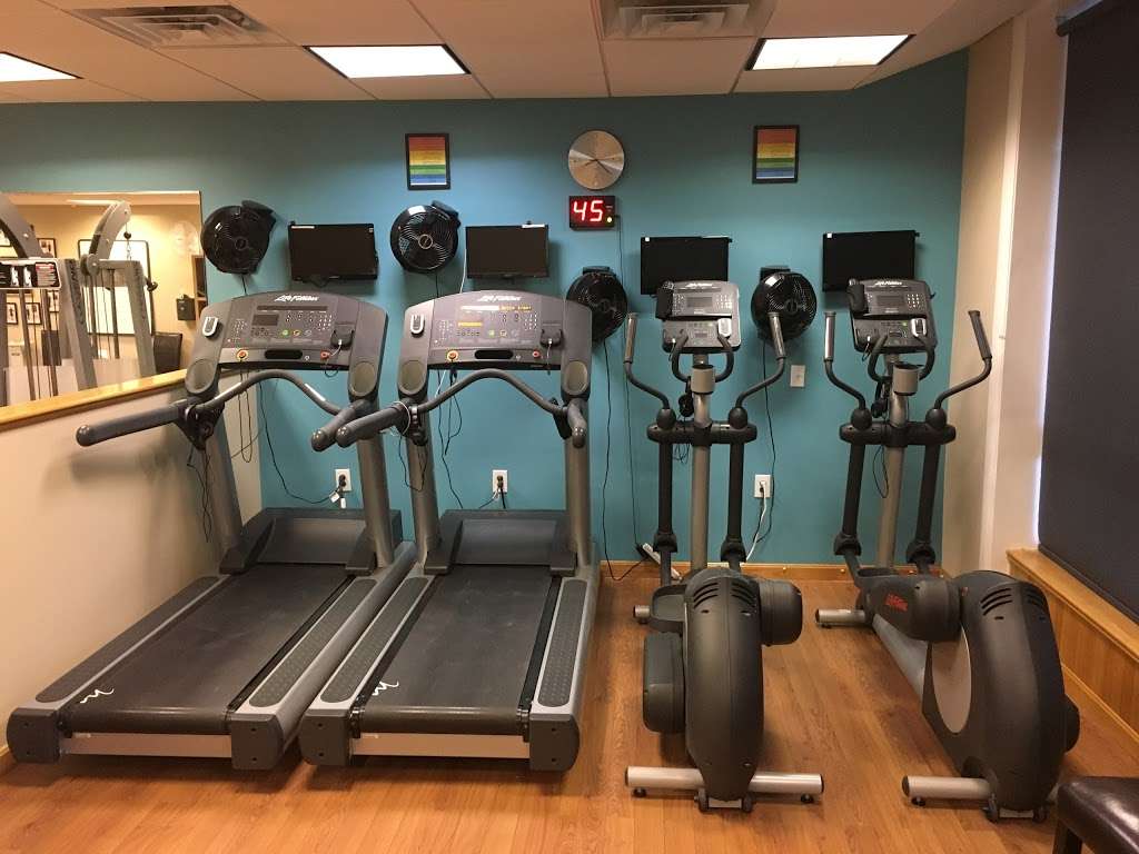 Get In Shape For Women | 328 Great Rd, Bedford, MA 01730 | Phone: (781) 436-2348