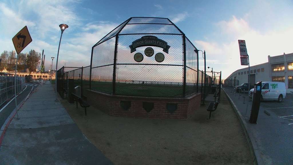 Willie McCovey Statue | Unnamed Trail, San Francisco, CA 94158, USA