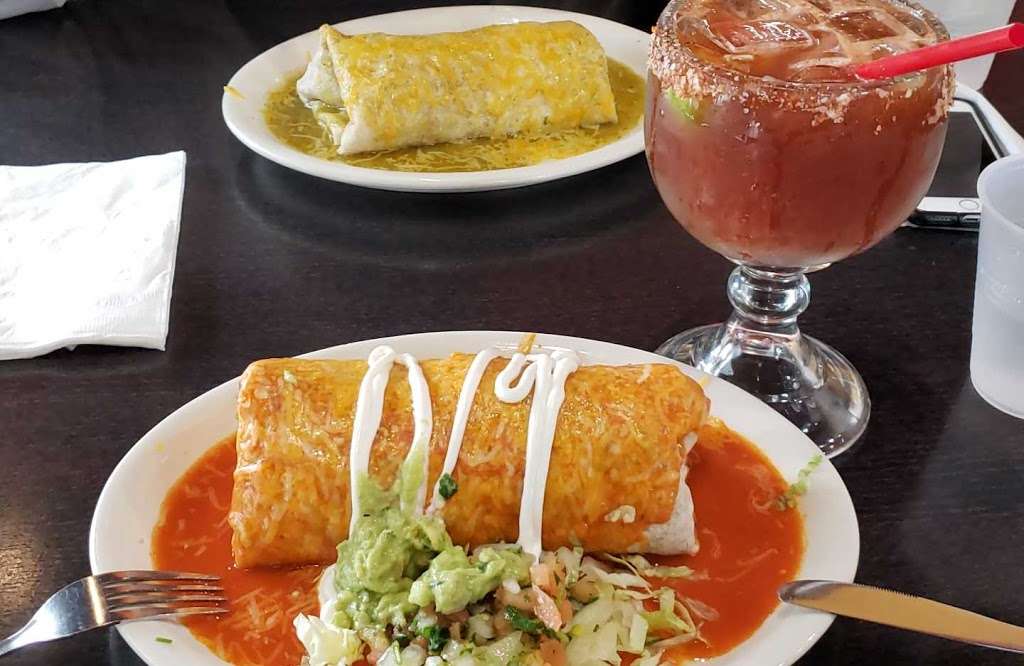 La Tapatia Mexican Grill | 14548 Baseline Ave #200, Fontana, CA 92336 | Phone: (909) 427-0241